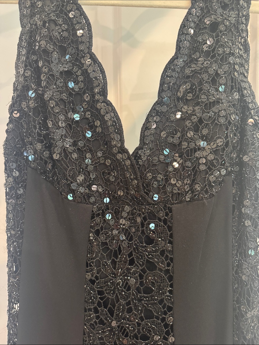 Vintage Jovani Black Beaded Lace V-Neck Evening Gown - Picture 8 of 10